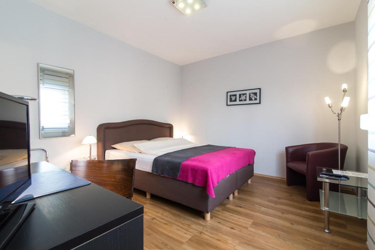 Hotel Klein Frankfurt Φραγκφούρτη Εξωτερικό φωτογραφία