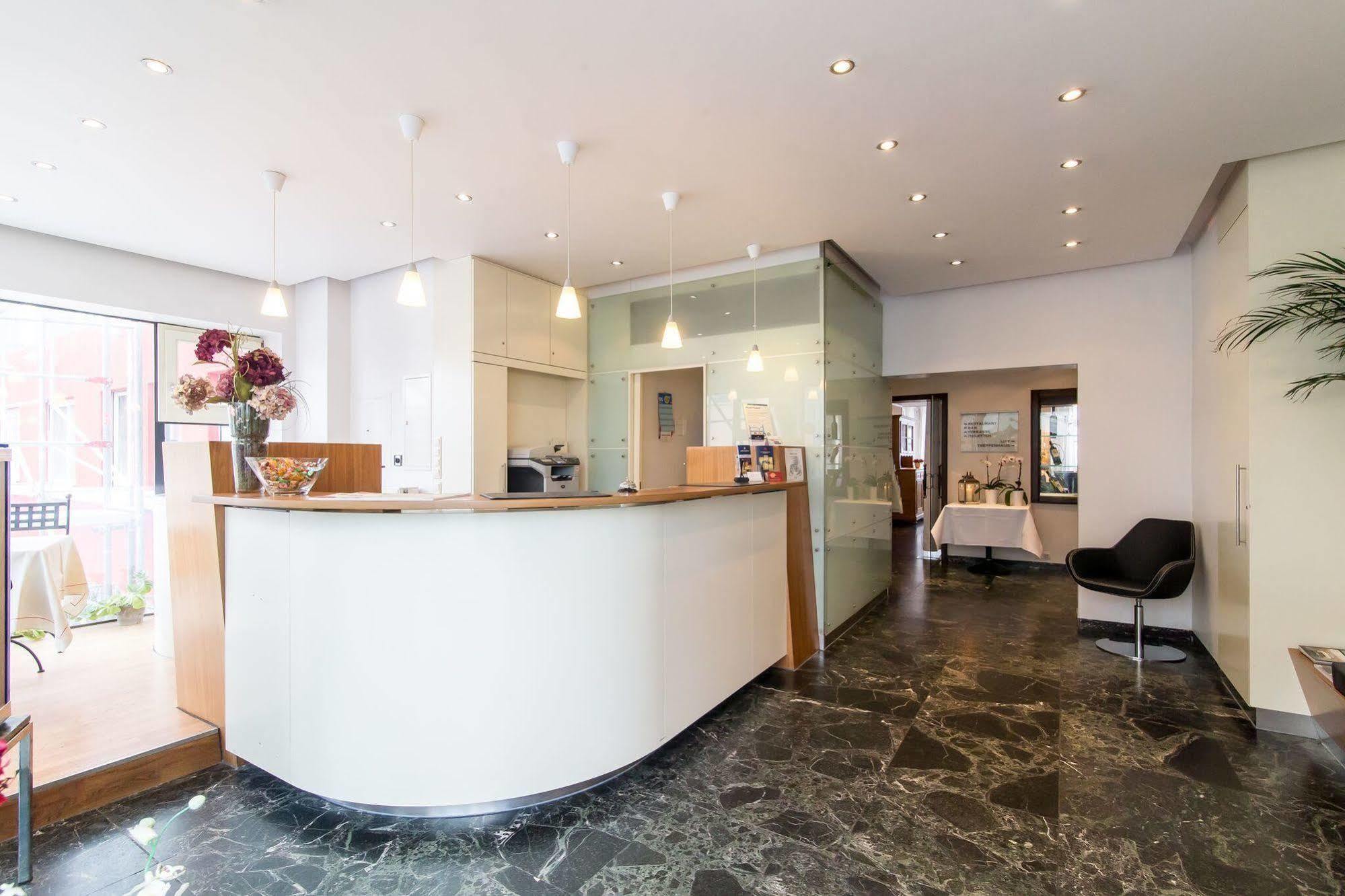 Hotel Klein Frankfurt Φραγκφούρτη Εξωτερικό φωτογραφία