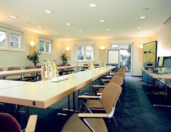 Hotel Klein Frankfurt Φραγκφούρτη Ανέσεις φωτογραφία
